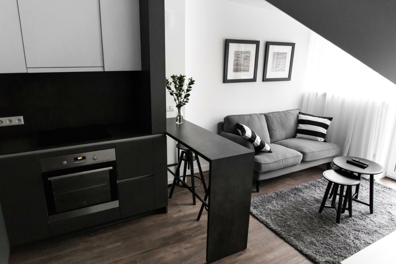 Deluxe Apartments By Hostlovers Kaunas Exteriör bild
