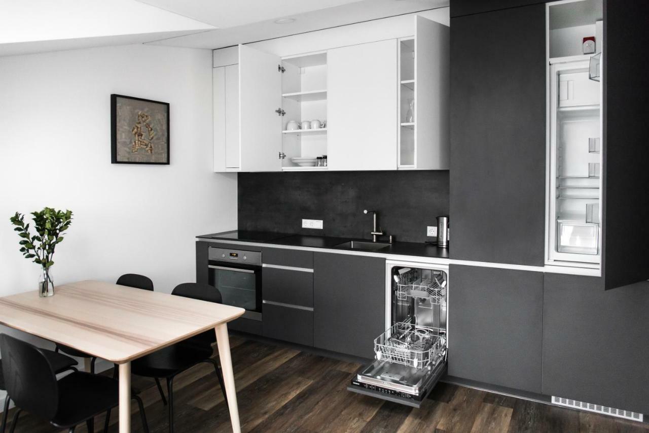 Deluxe Apartments By Hostlovers Kaunas Exteriör bild