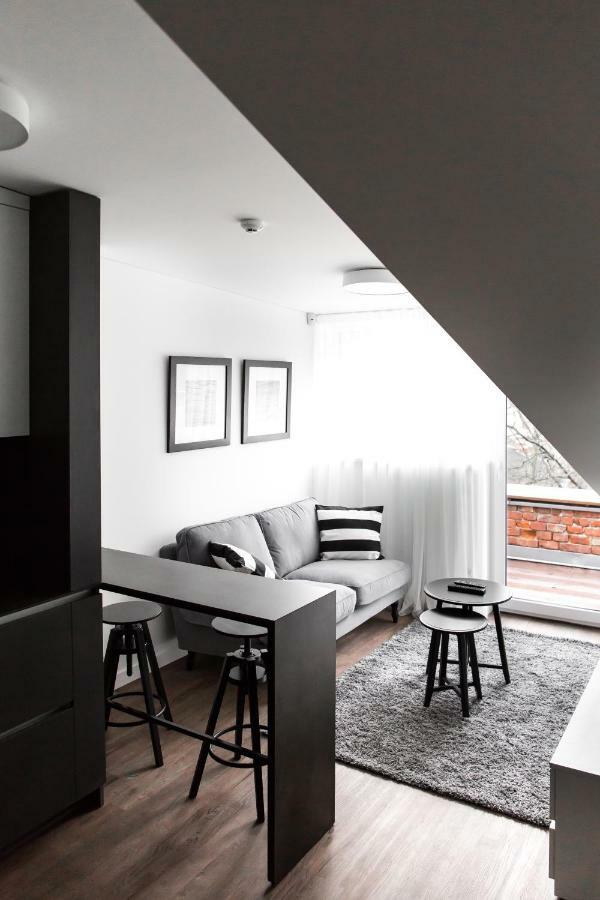 Deluxe Apartments By Hostlovers Kaunas Exteriör bild